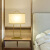 マクロ影新中国式テニスボール金色の寝室ベッドアイデア古典中国式サービストレビのシングルスで暖かいモビルです。本斎led saポートレートホールの客室工事のテルブリング。
